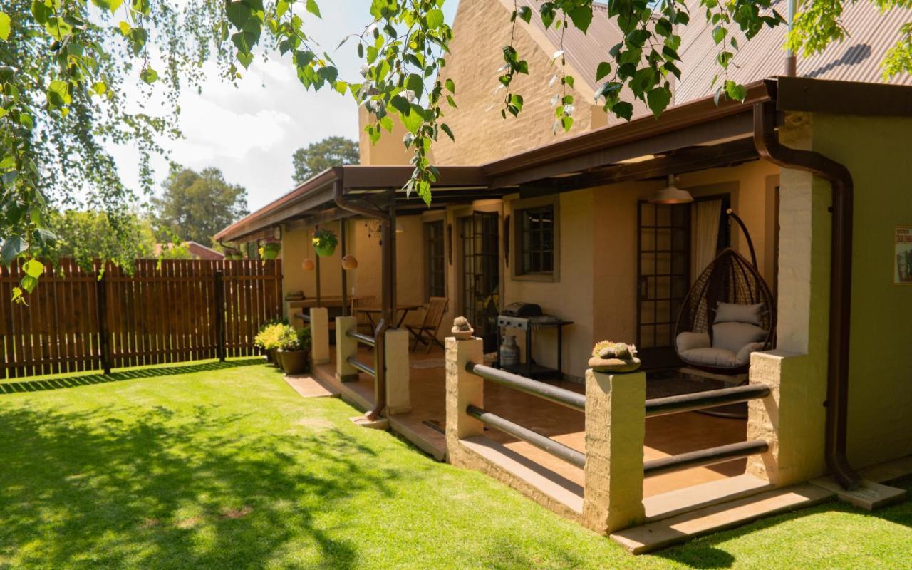Camdeboo Place Dullstroom Exteriör bild